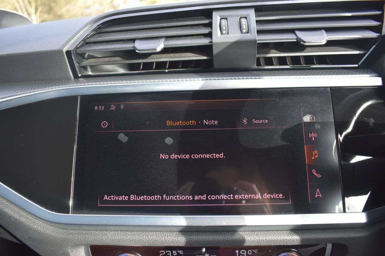 2019 AUDI Q3 2019 AUDI Q3