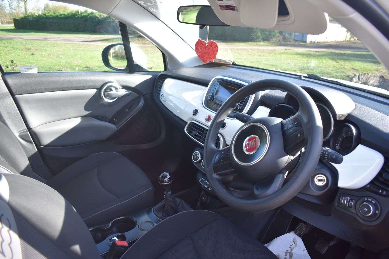 2017 FIAT 500X 2017 FIAT 500X