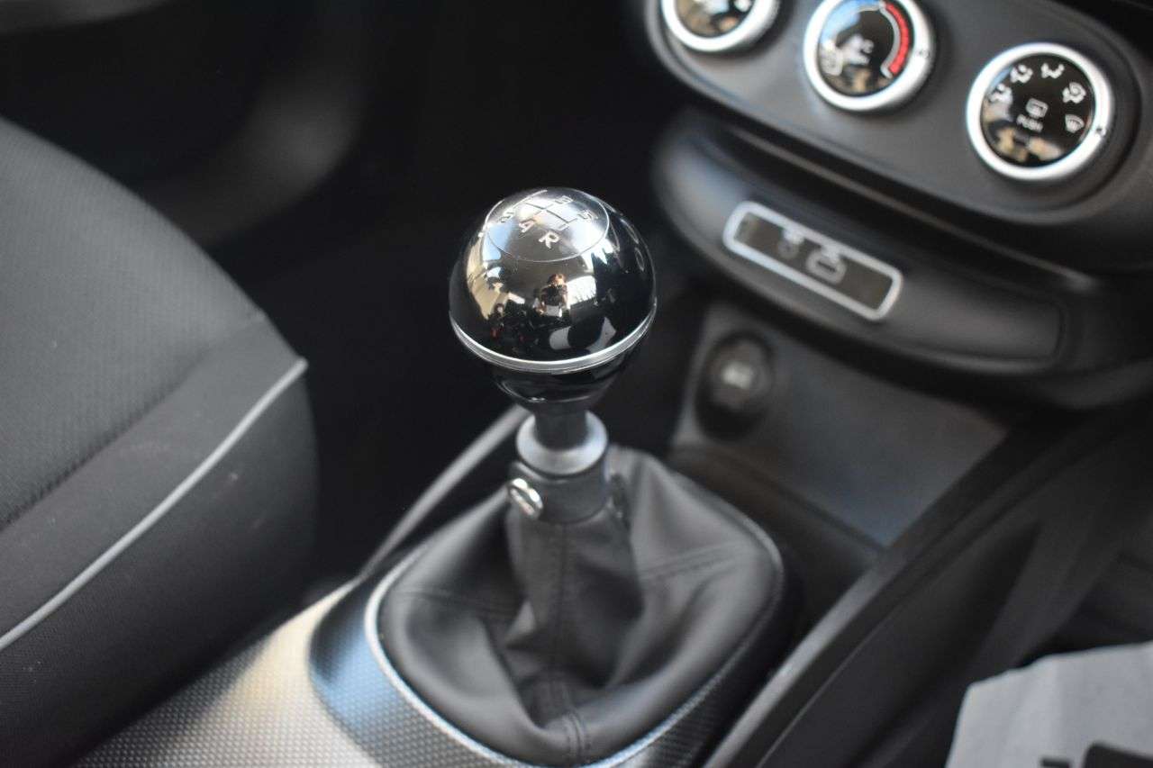 2017 FIAT 500X 2017 FIAT 500X