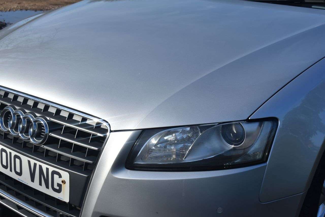 A 2010 AUDI A5 2.0 TFSI SE Sportback 5dr Petrol S Tronic quattro Euro 5 (211 ps) ***128 AA A 2010 AUDI A5 2.0 TFSI SE Sportback 5dr Petrol S Tronic quattro Euro 5 (211 ps) ***128 AA