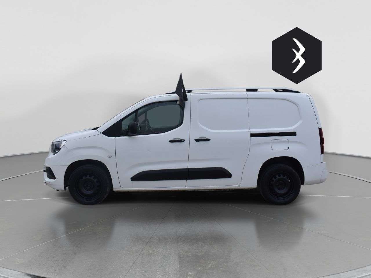 A 2022 VAUXHALL COMBO 1.5 Turbo D 2300 Sportive Panel Van 4dr Diesel Manual L2 H1 Euro 6 (100 ps) A 2022 VAUXHALL COMBO 1.5 Turbo D 2300 Sportive Panel Van 4dr Diesel Manual L2 H1 Euro 6 (100 ps)
