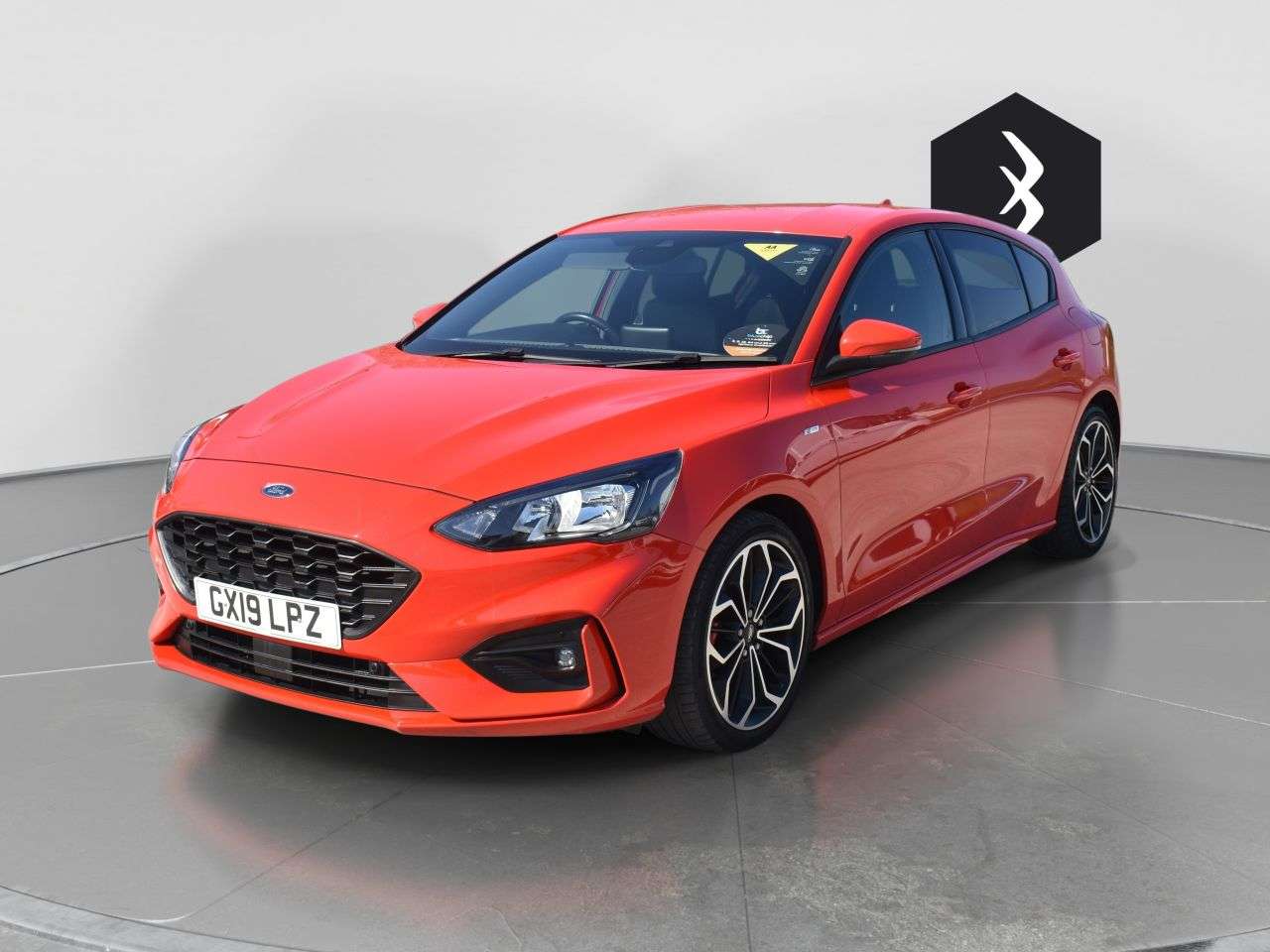 A 2019 FORD FOCUS 1.0T EcoBoost ST-Line X Hatchback 5dr Petrol Manual Euro 6 (s/s) (125 ps) * A 2019 FORD FOCUS 1.0T EcoBoost ST-Line X Hatchback 5dr Petrol Manual Euro 6 (s/s) (125 ps) *