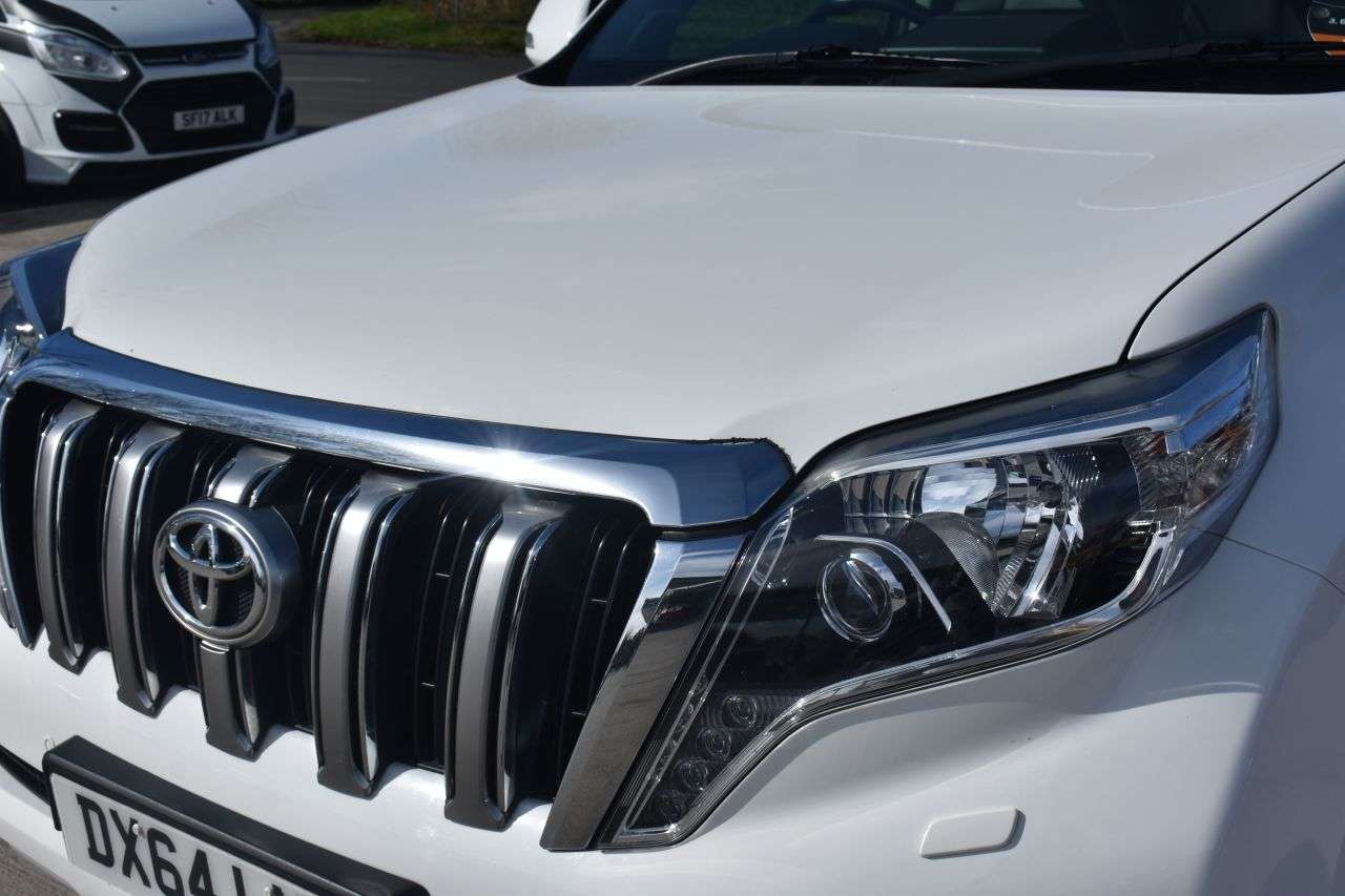 A 2014 TOYOTA LAND CRUISER 3.0 D-4D Icon SUV 5dr Diesel Auto 4WD Euro 5 (7 Seats) (190 ps) ***128 AA C A 2014 TOYOTA LAND CRUISER 3.0 D-4D Icon SUV 5dr Diesel Auto 4WD Euro 5 (7 Seats) (190 ps) ***128 AA C