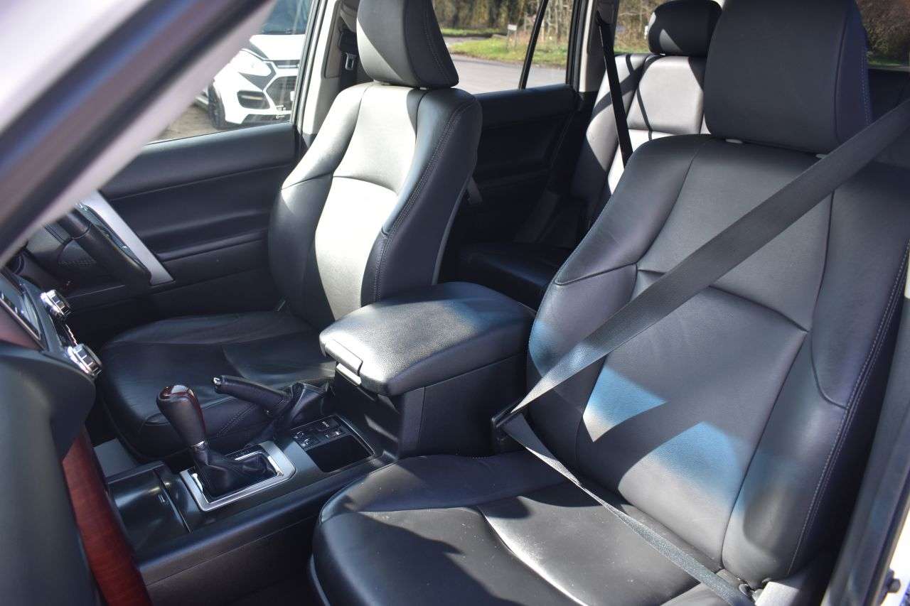 2014 TOYOTA LAND CRUISER 2014 TOYOTA LAND CRUISER