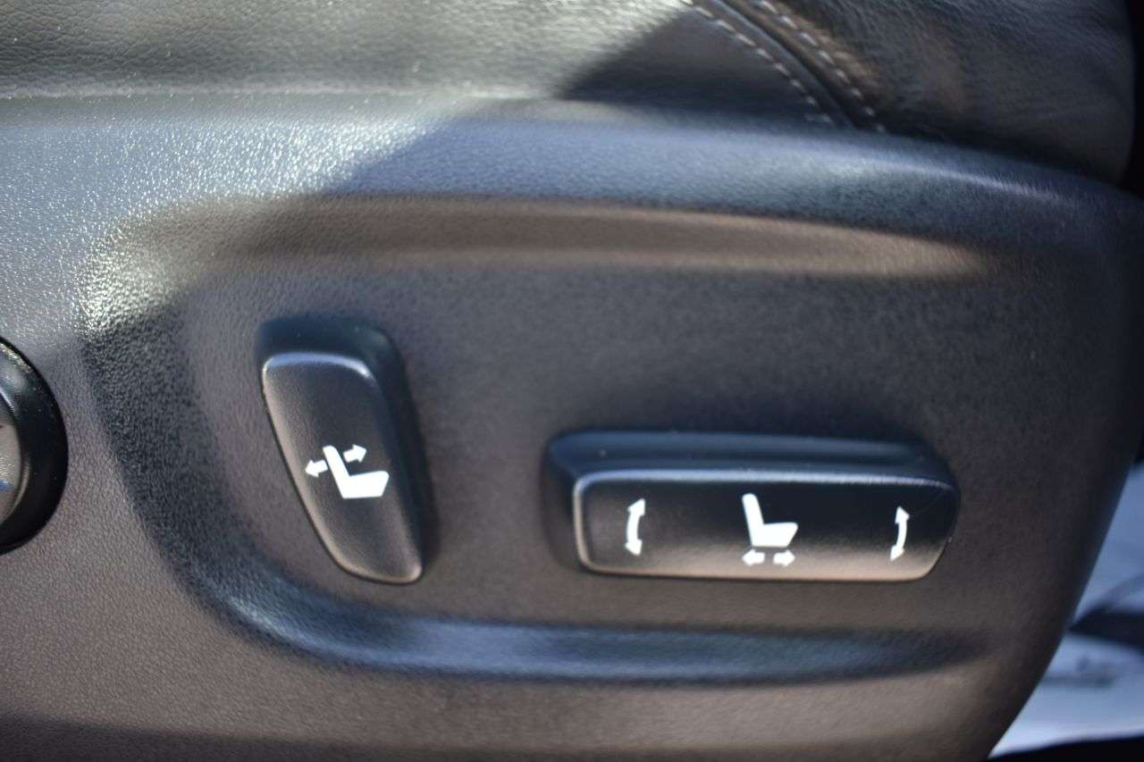 2014 TOYOTA LAND CRUISER 2014 TOYOTA LAND CRUISER