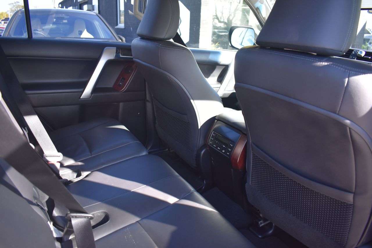 2014 TOYOTA LAND CRUISER 2014 TOYOTA LAND CRUISER