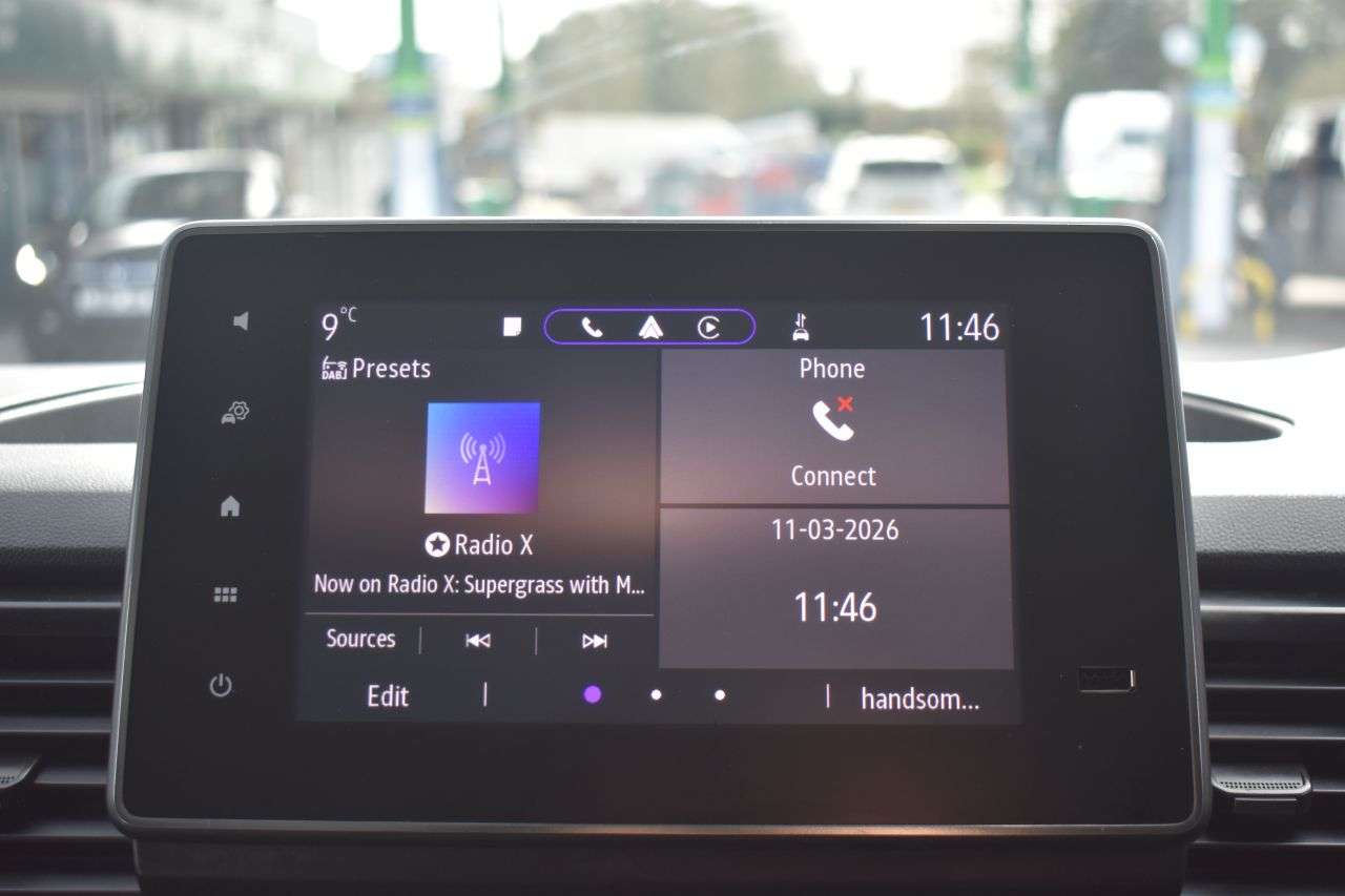 2023 RENAULT TRAFIC 2023 RENAULT TRAFIC