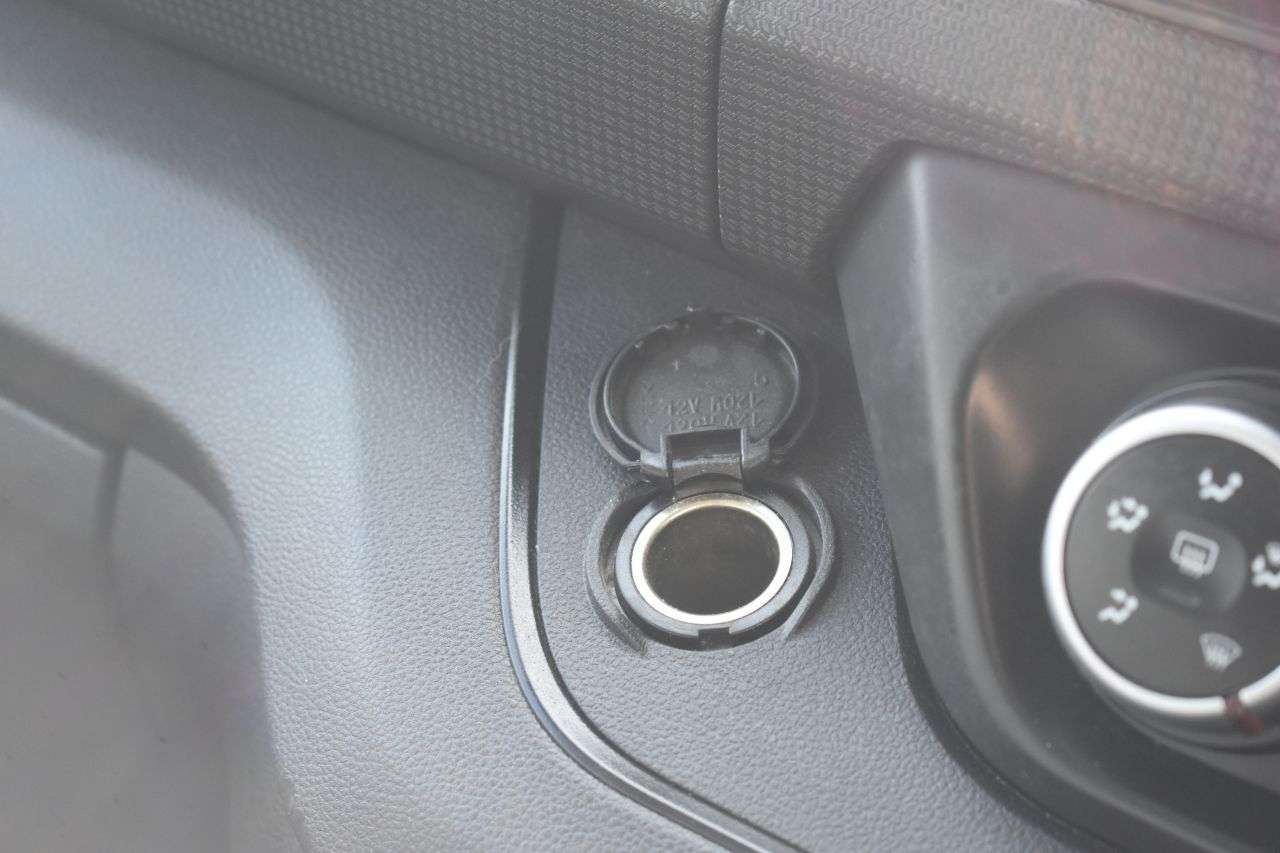 2023 RENAULT TRAFIC 2023 RENAULT TRAFIC