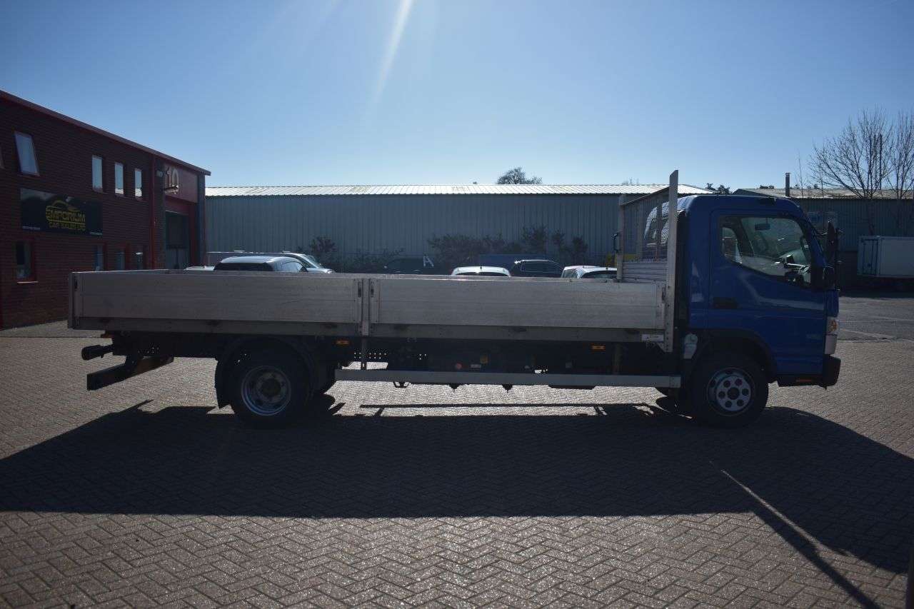 2021 FUSO CANTER 2021 FUSO CANTER