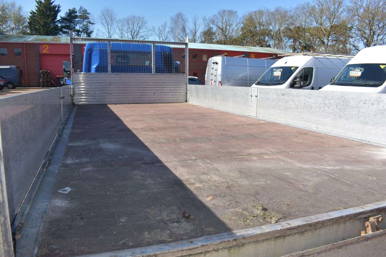 2021 FUSO CANTER 2021 FUSO CANTER