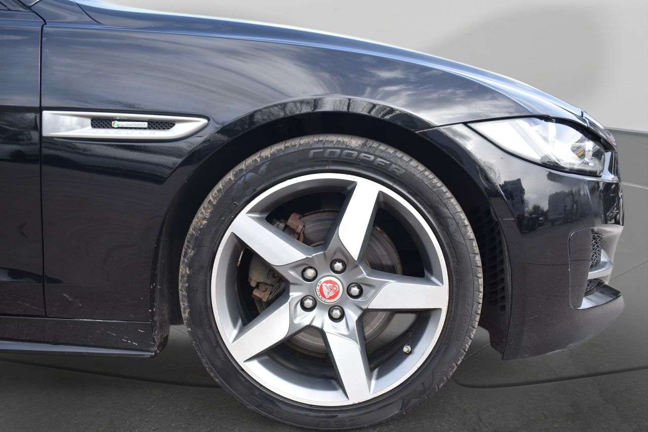 2019 JAGUAR XE 2019 JAGUAR XE