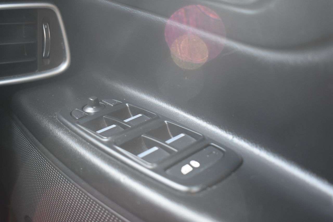 2019 JAGUAR XE 2019 JAGUAR XE