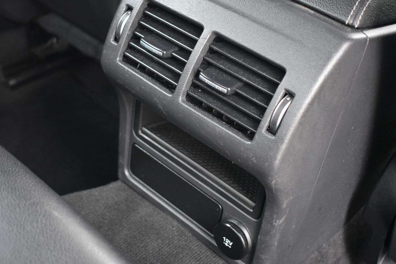 2019 JAGUAR XE 2019 JAGUAR XE