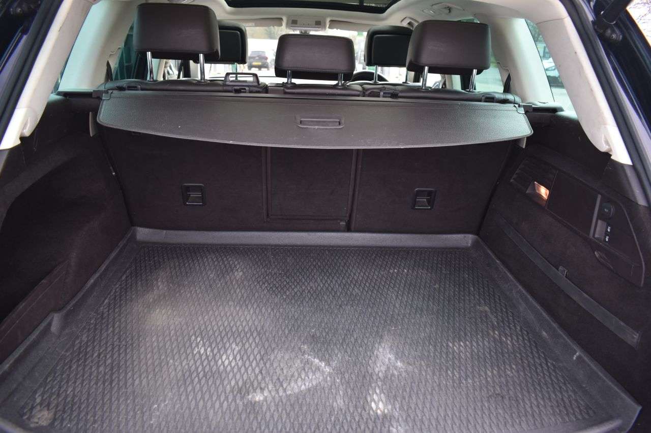 2017 VOLKSWAGEN TOUAREG 2017 VOLKSWAGEN TOUAREG