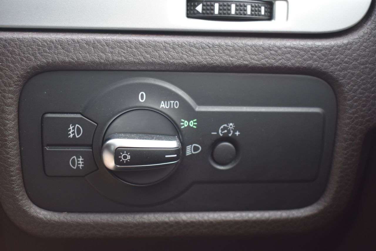 2017 VOLKSWAGEN TOUAREG 2017 VOLKSWAGEN TOUAREG