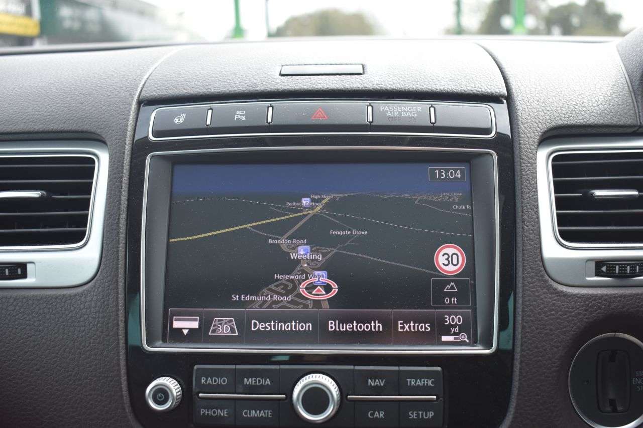 2017 VOLKSWAGEN TOUAREG 2017 VOLKSWAGEN TOUAREG