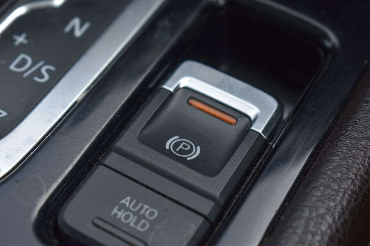 2017 VOLKSWAGEN TOUAREG 2017 VOLKSWAGEN TOUAREG