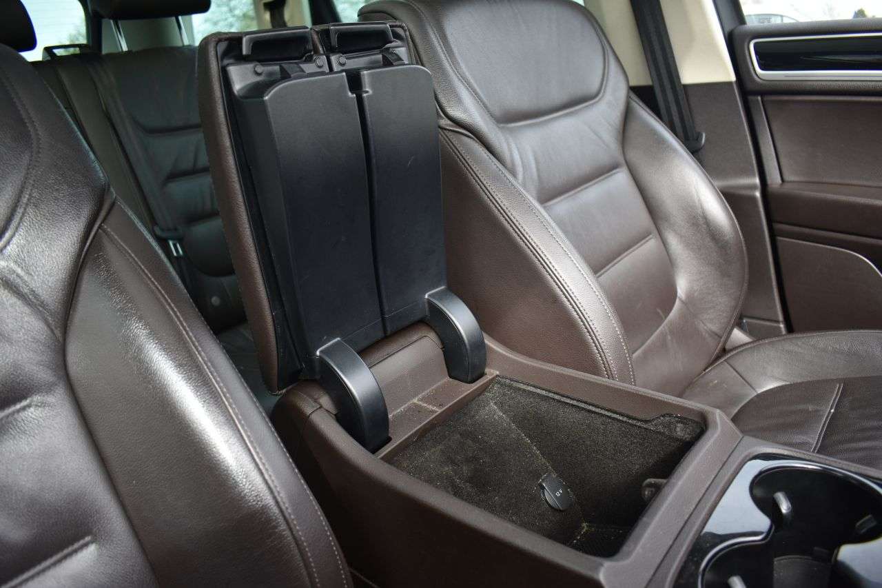 2017 VOLKSWAGEN TOUAREG 2017 VOLKSWAGEN TOUAREG