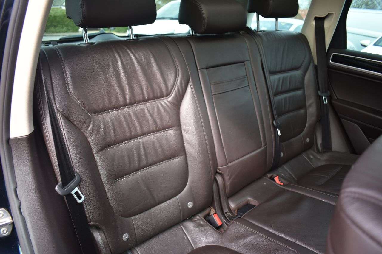 2017 VOLKSWAGEN TOUAREG 2017 VOLKSWAGEN TOUAREG