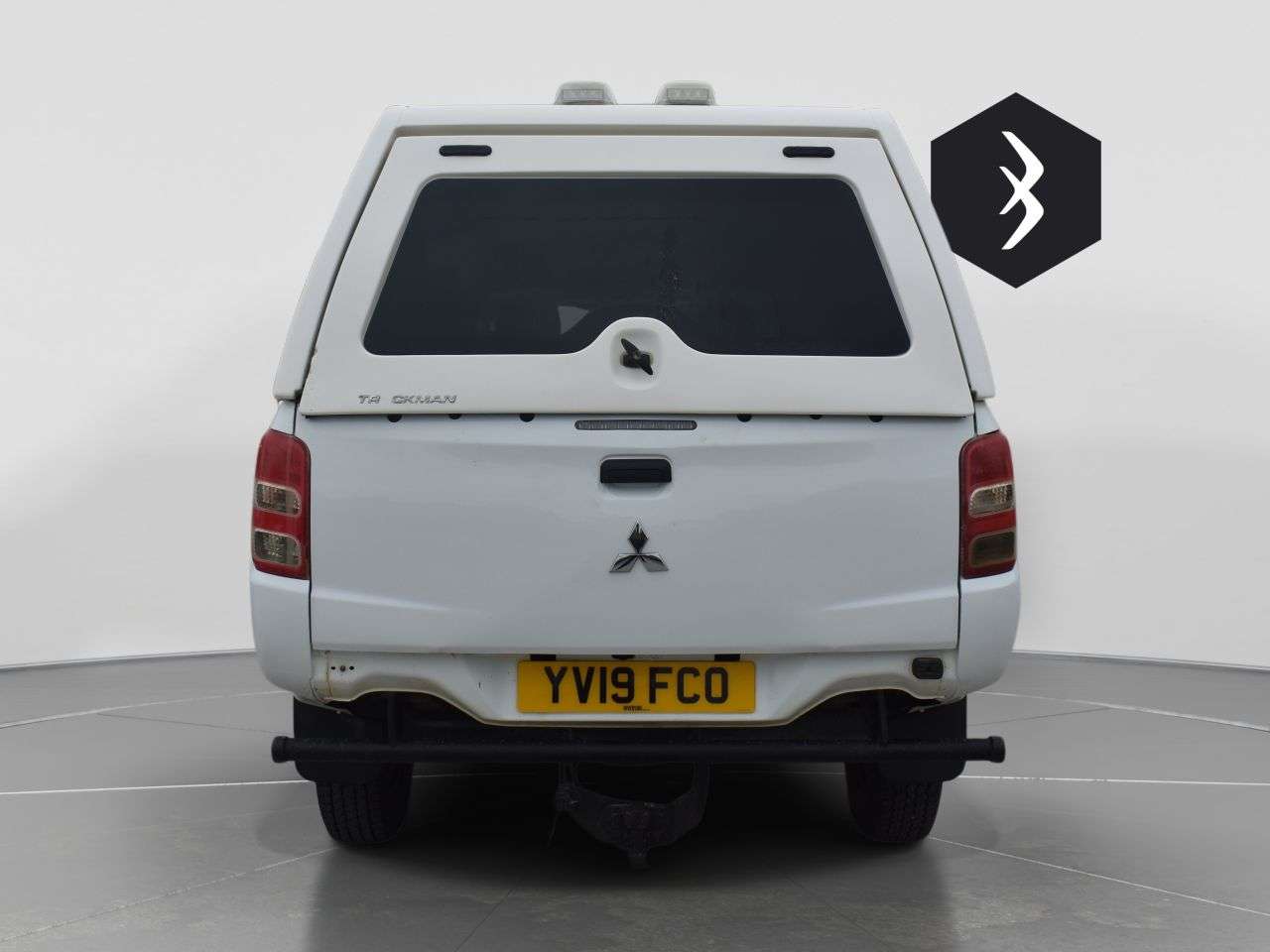 A 2019 MITSUBISHI L200 2.4 DI-D SC 4Life Pickup 2dr Diesel Manual 4WD Euro 6 (s/s) (154 ps) ***128 A 2019 MITSUBISHI L200 2.4 DI-D SC 4Life Pickup 2dr Diesel Manual 4WD Euro 6 (s/s) (154 ps) ***128