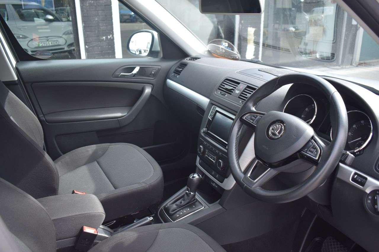 2016 SKODA YETI 2016 SKODA YETI