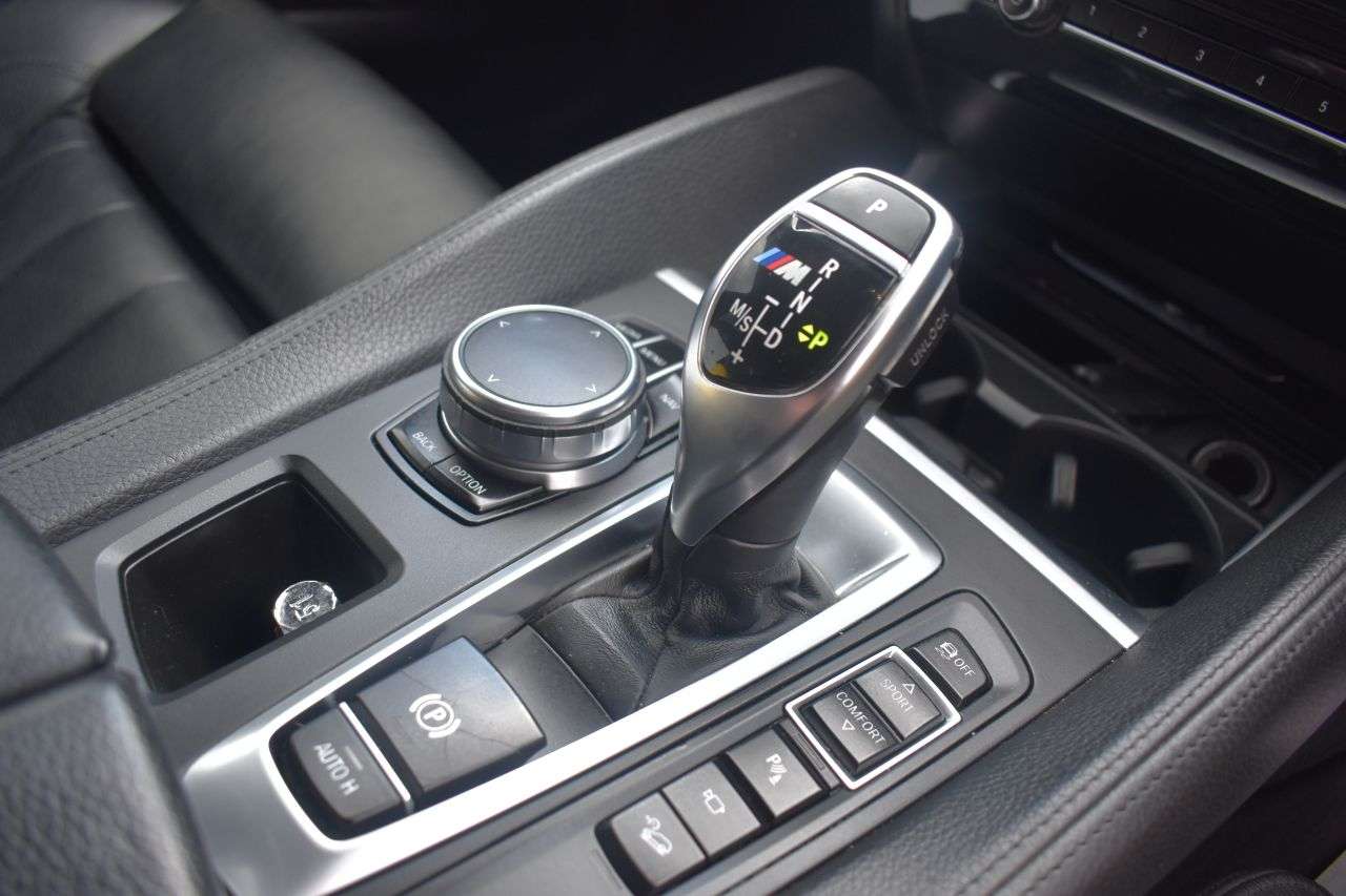 2016 BMW X6 2016 BMW X6