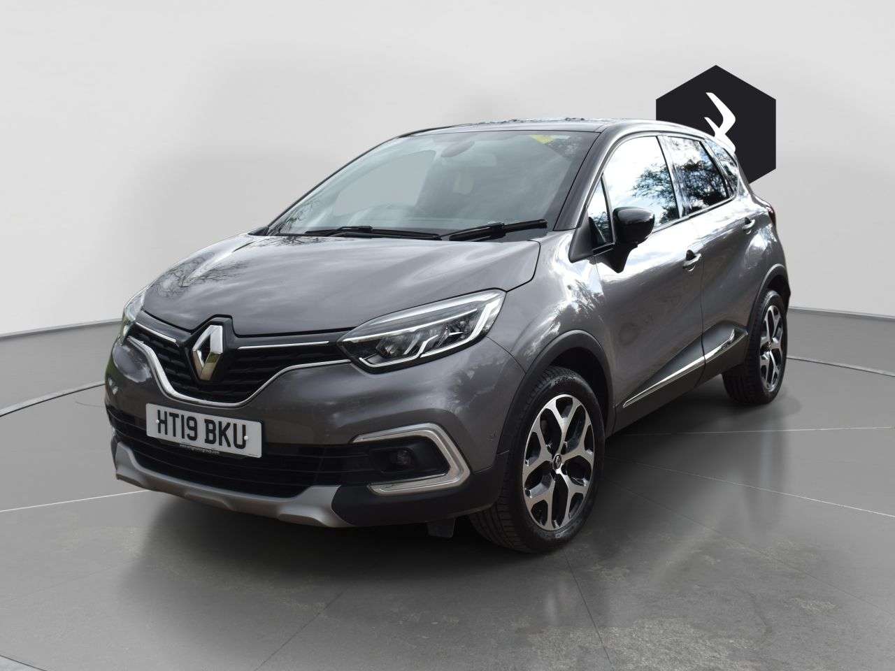 A 2019 RENAULT CAPTUR 1.5 dCi ENERGY GT Line SUV 5dr Diesel Manual Euro 6 (s/s) (90 ps) ***128 AA A 2019 RENAULT CAPTUR 1.5 dCi ENERGY GT Line SUV 5dr Diesel Manual Euro 6 (s/s) (90 ps) ***128 AA