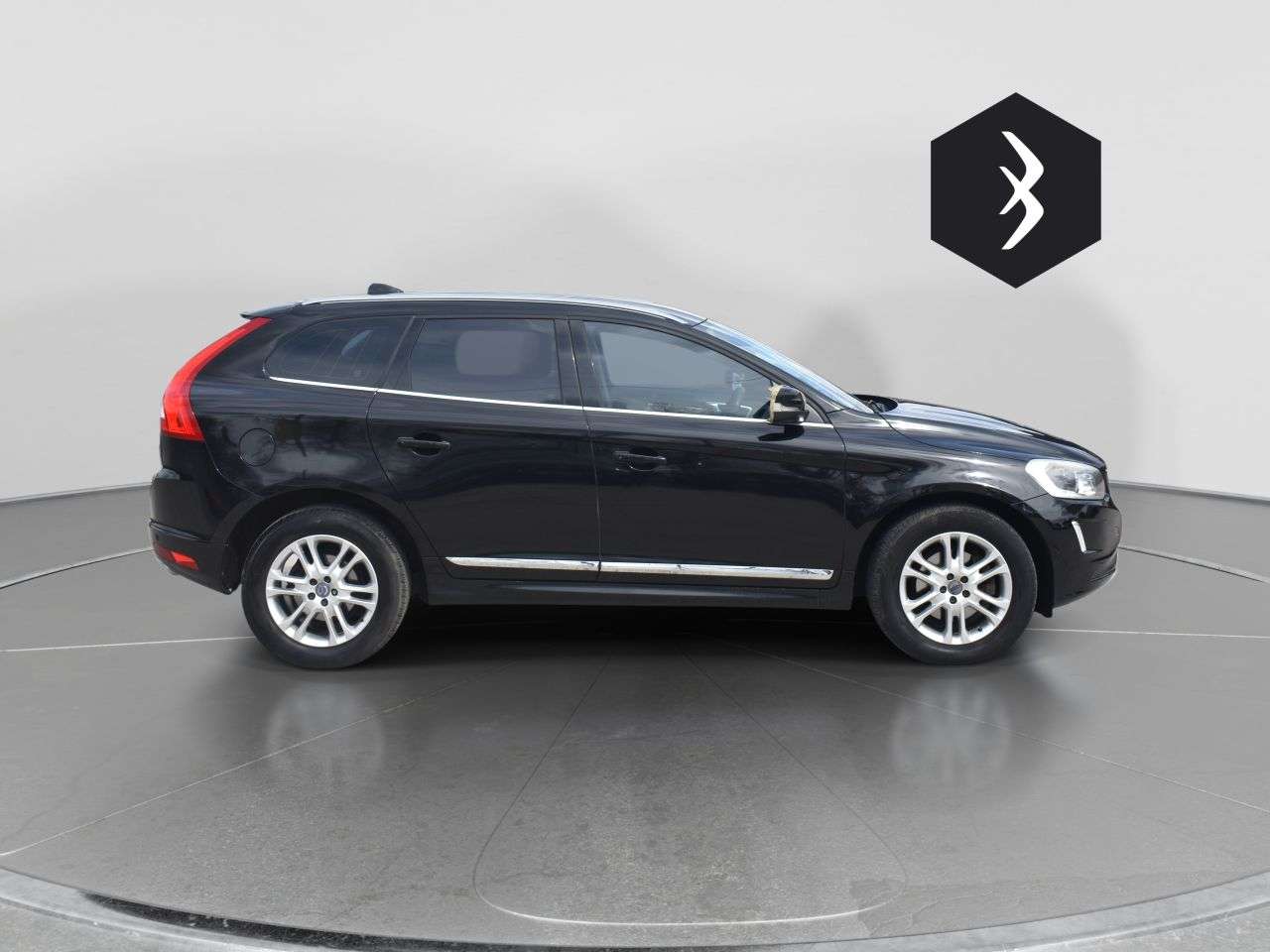 2015 VOLVO XC60 2015 VOLVO XC60