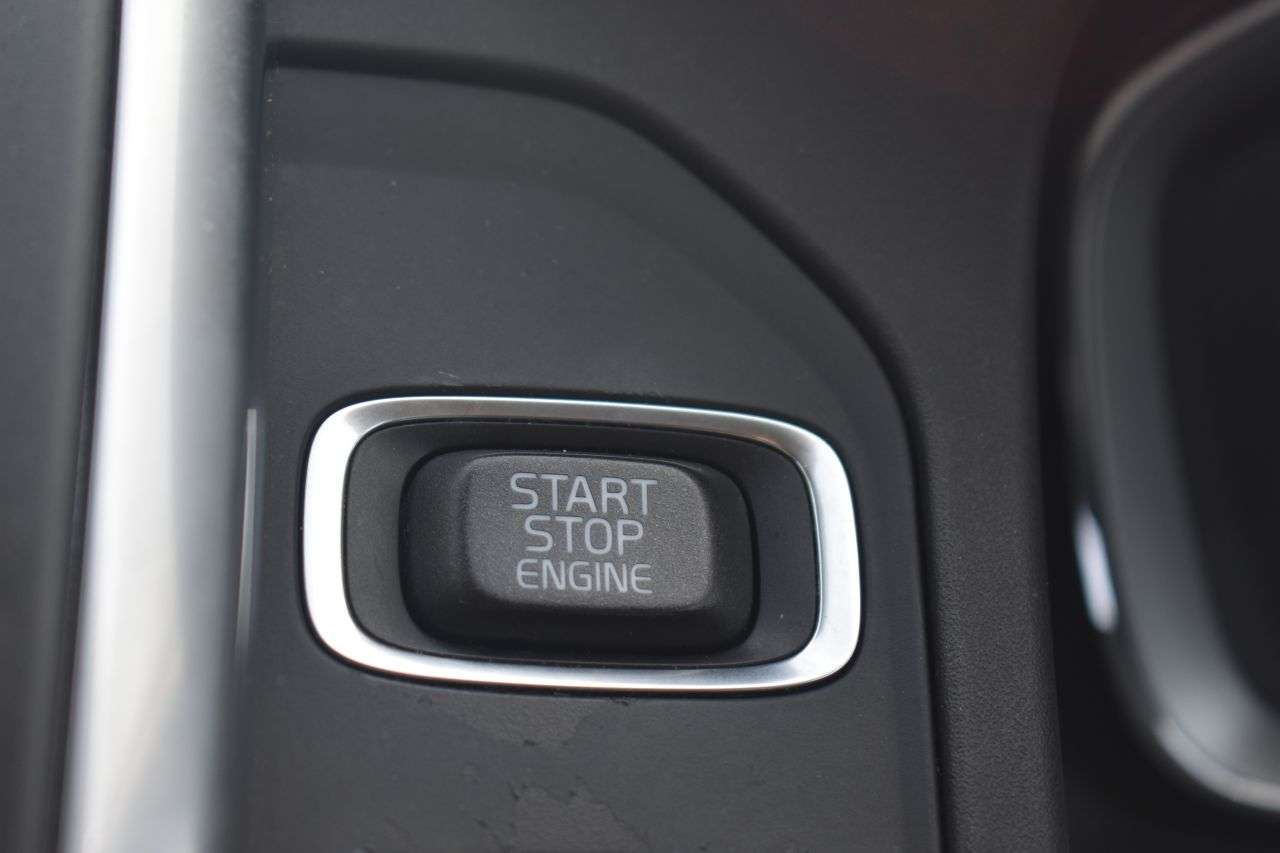 2015 VOLVO XC60 2015 VOLVO XC60