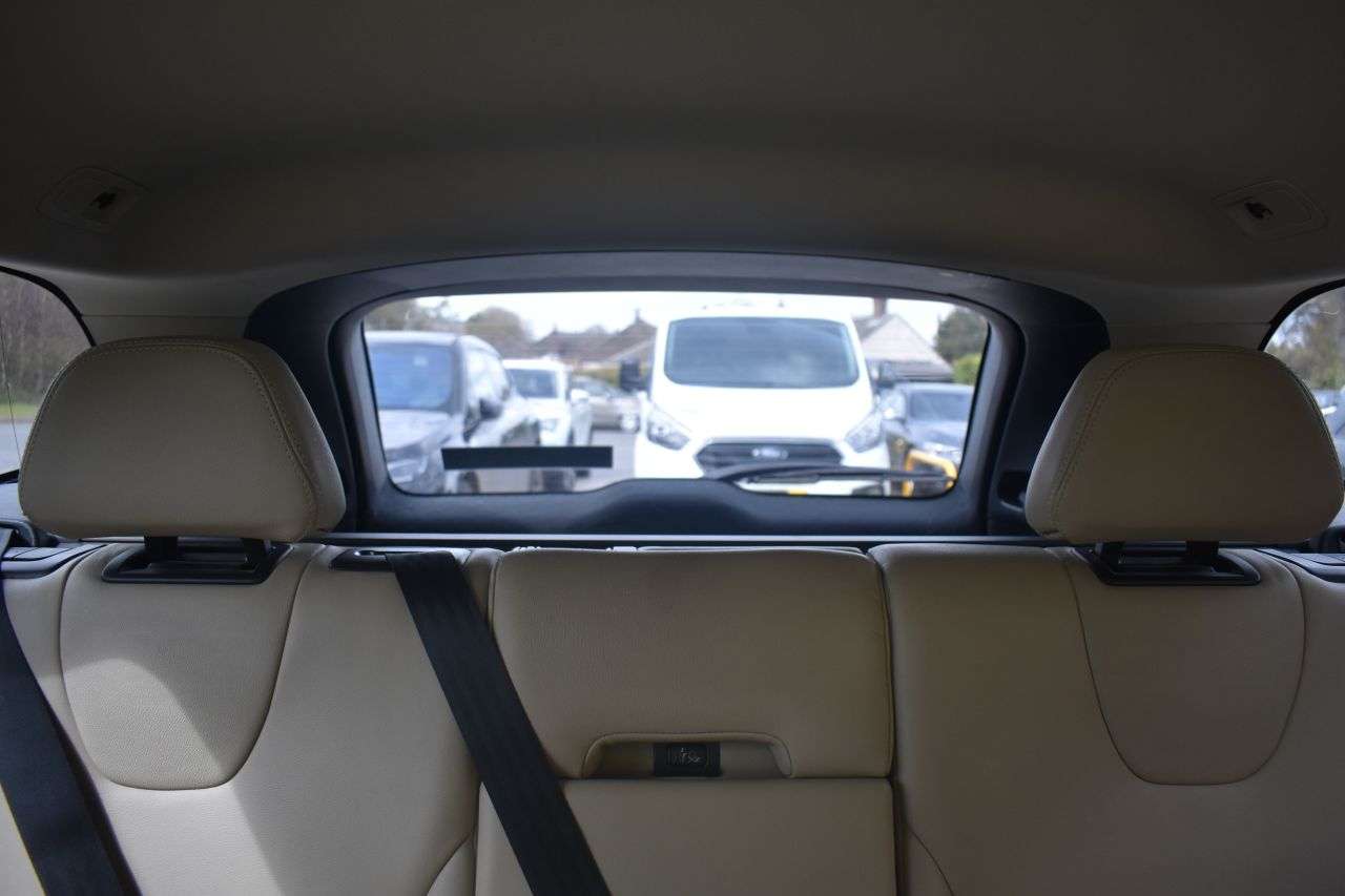 2015 VOLVO XC60 2015 VOLVO XC60