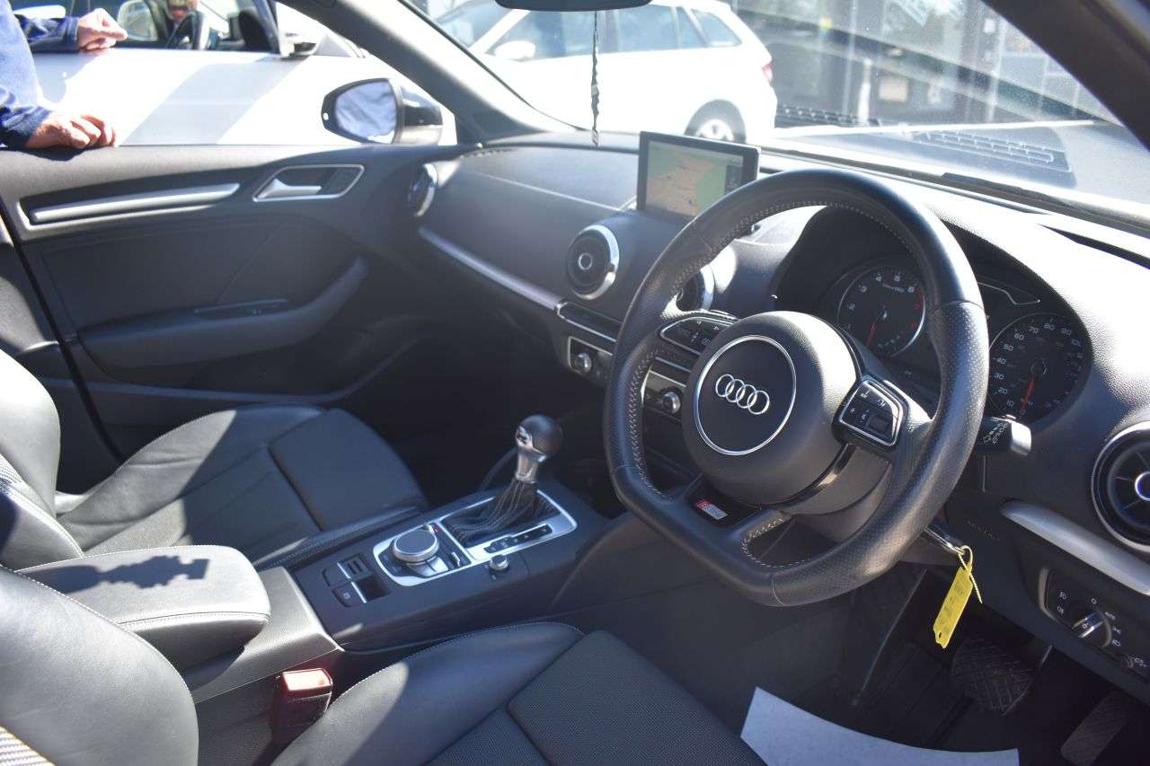 2016 AUDI A3 2016 AUDI A3