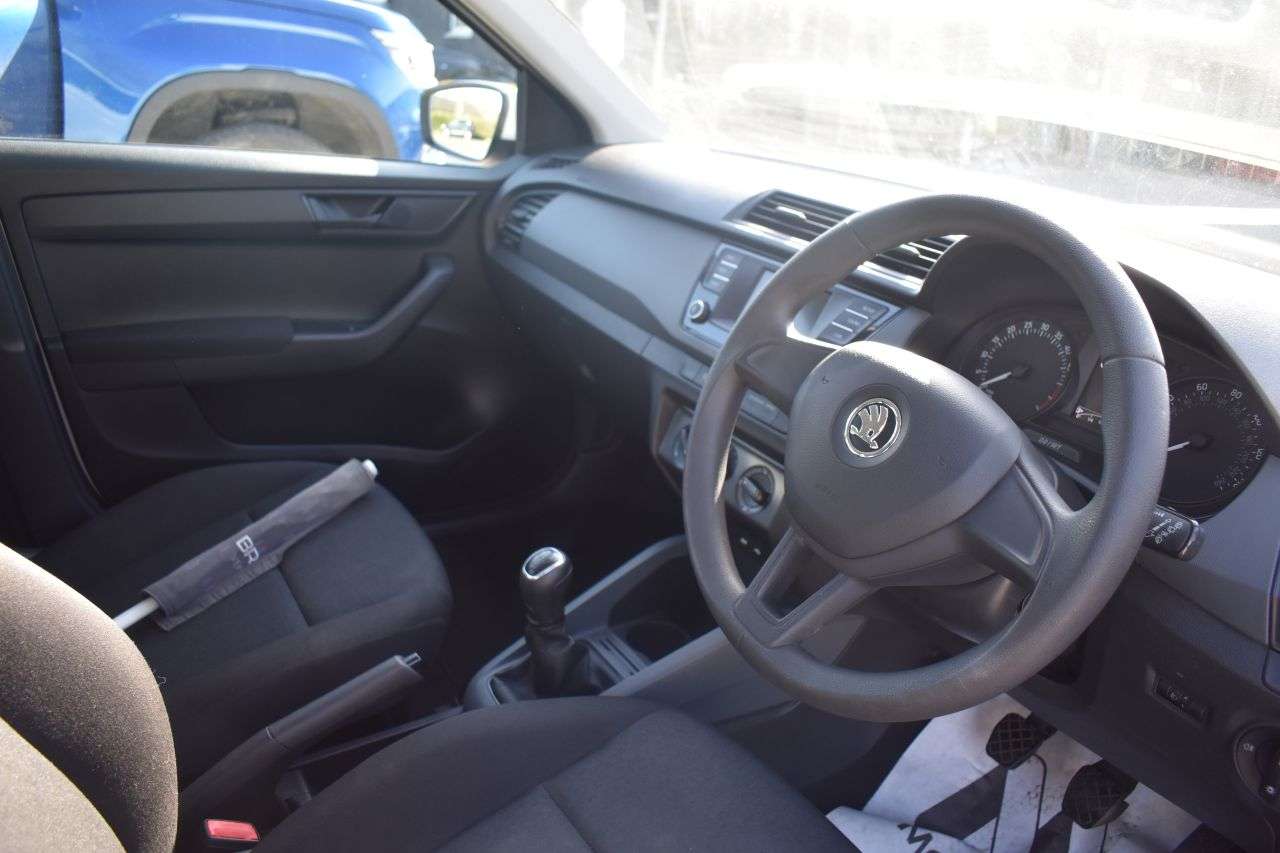 2017 SKODA FABIA 2017 SKODA FABIA