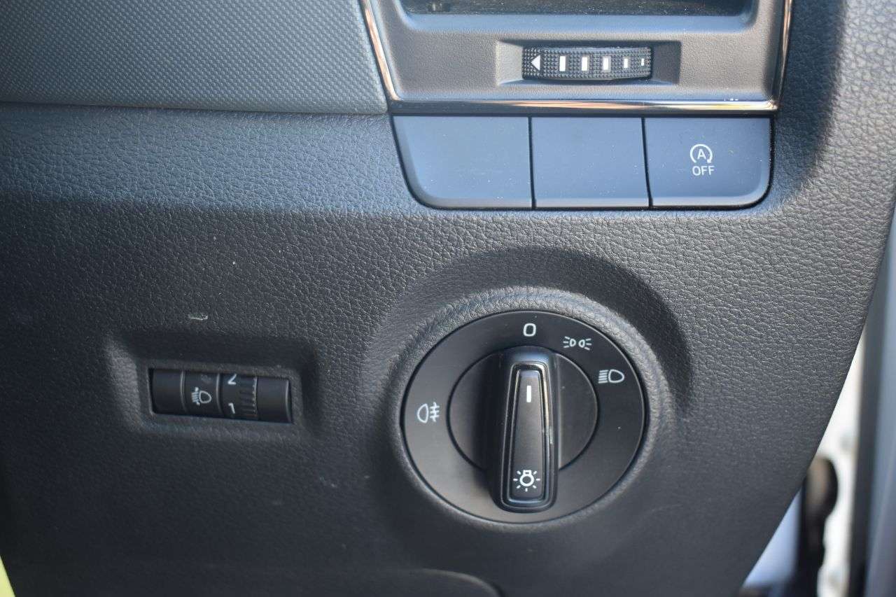 2017 SKODA FABIA 2017 SKODA FABIA