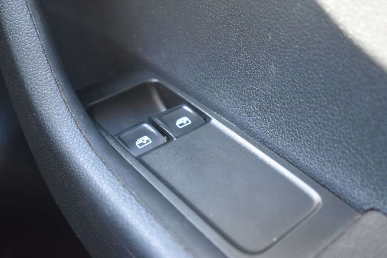 2017 SKODA FABIA 2017 SKODA FABIA