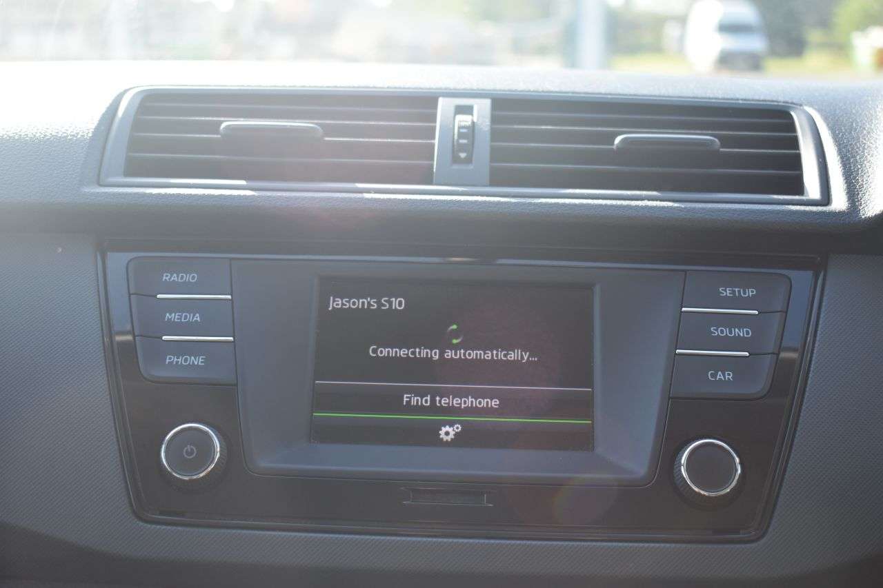 2017 SKODA FABIA 2017 SKODA FABIA