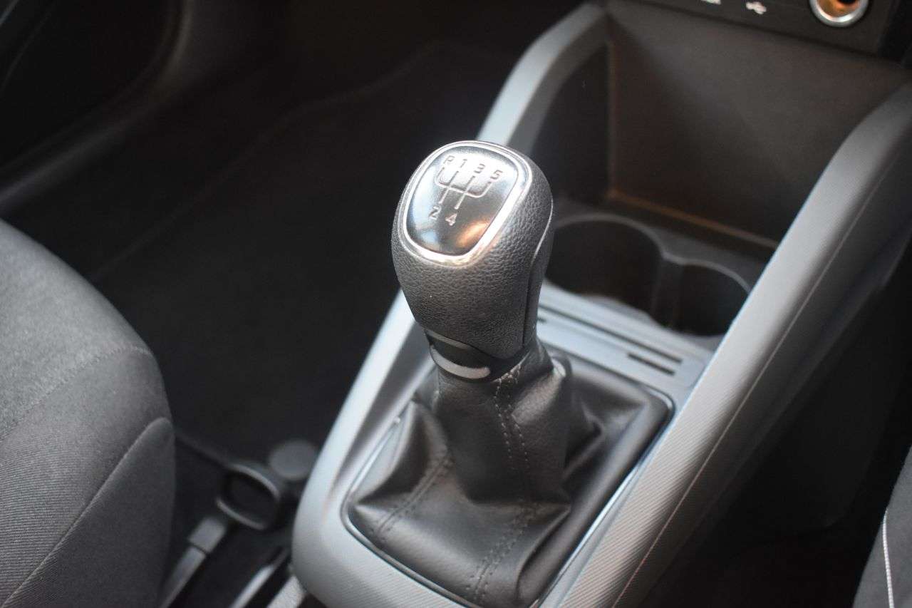 2017 SKODA FABIA 2017 SKODA FABIA