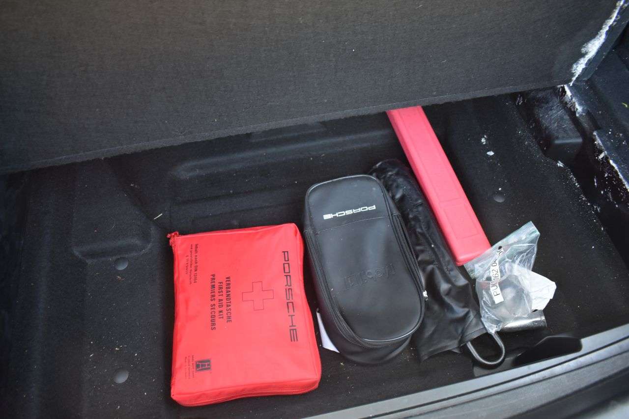 2016 PORSCHE MACAN 2016 PORSCHE MACAN