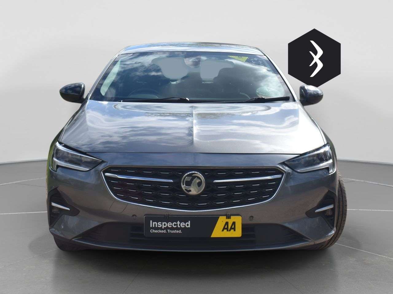 A 2020 VAUXHALL INSIGNIA 1.5 Turbo D SE Nav Grand Sport 5dr Diesel Manual Euro 6 (s/s) (122 ps) ***1 A 2020 VAUXHALL INSIGNIA 1.5 Turbo D SE Nav Grand Sport 5dr Diesel Manual Euro 6 (s/s) (122 ps) ***1