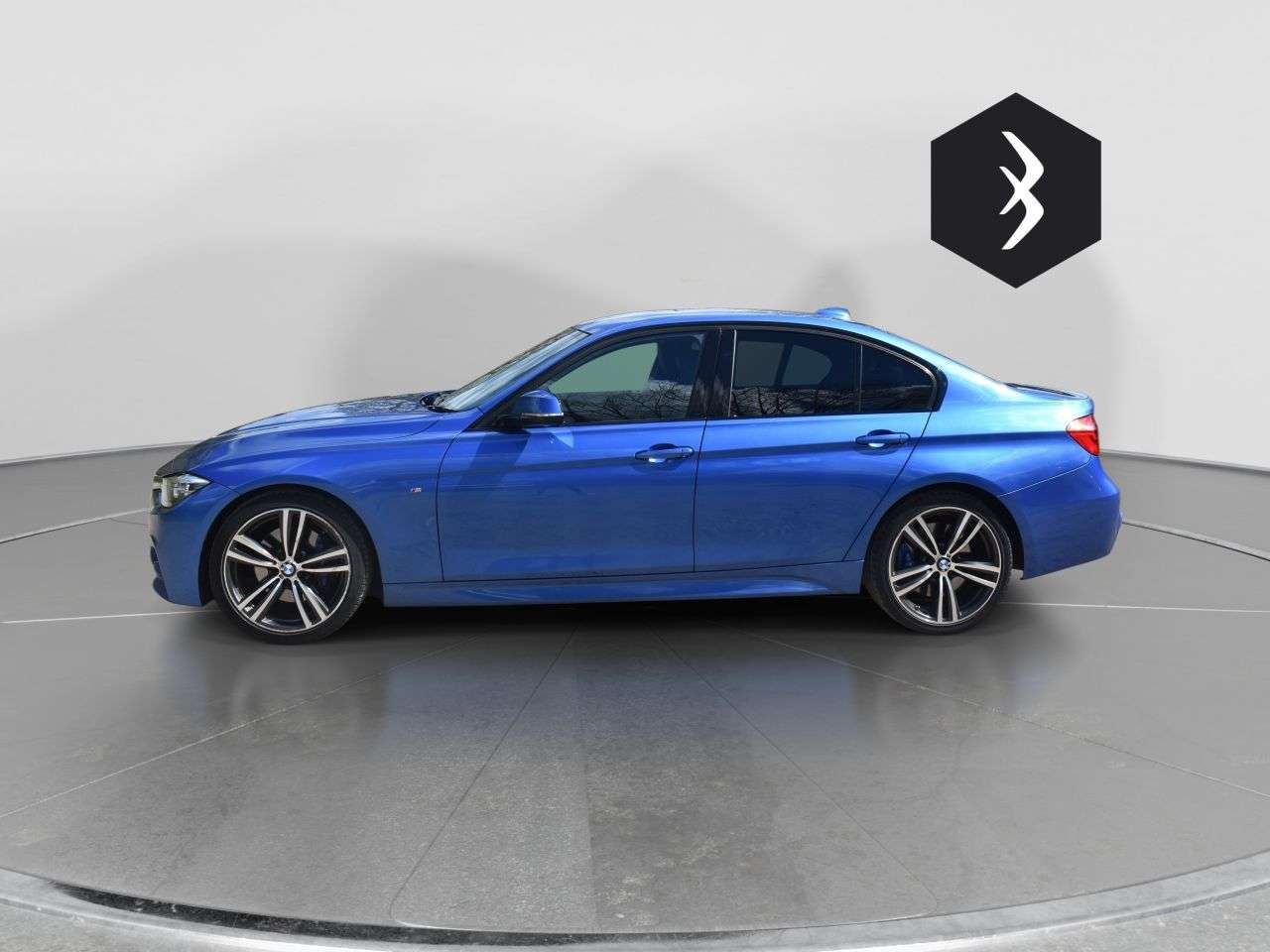 A 2016 BMW 3 SERIES 2.0 320d M Sport Saloon 4dr Diesel Auto Euro 6 (s/s) (190 ps) ***128 AA CHE A 2016 BMW 3 SERIES 2.0 320d M Sport Saloon 4dr Diesel Auto Euro 6 (s/s) (190 ps) ***128 AA CHE