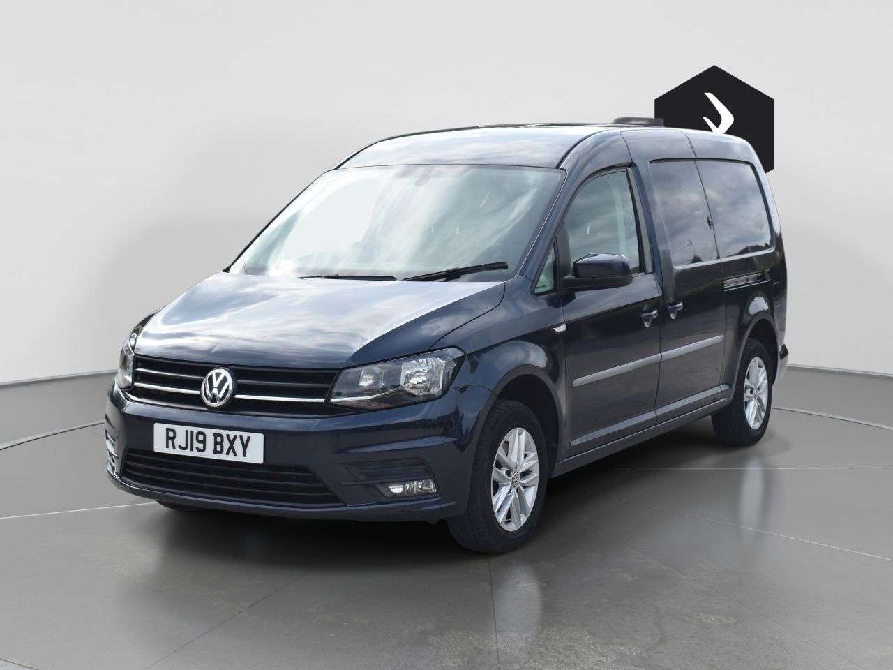A 2019 VOLKSWAGEN CADDY MAXI 2.0 TDI C20 Highline Panel Van 6dr Diesel DSG LWB Euro 6 (s/s) (102 ps) *** A 2019 VOLKSWAGEN CADDY MAXI 2.0 TDI C20 Highline Panel Van 6dr Diesel DSG LWB Euro 6 (s/s) (102 ps) ***