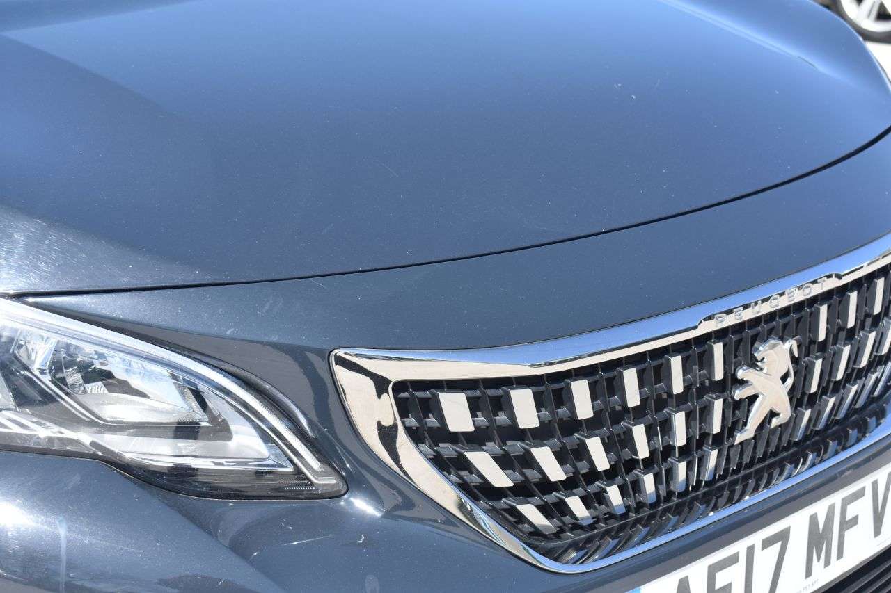 A 2017 PEUGEOT 3008 1.6 BlueHDi Allure SUV 5dr Diesel Manual Euro 6 (s/s) (120 ps) ***128 AA CH A 2017 PEUGEOT 3008 1.6 BlueHDi Allure SUV 5dr Diesel Manual Euro 6 (s/s) (120 ps) ***128 AA CH