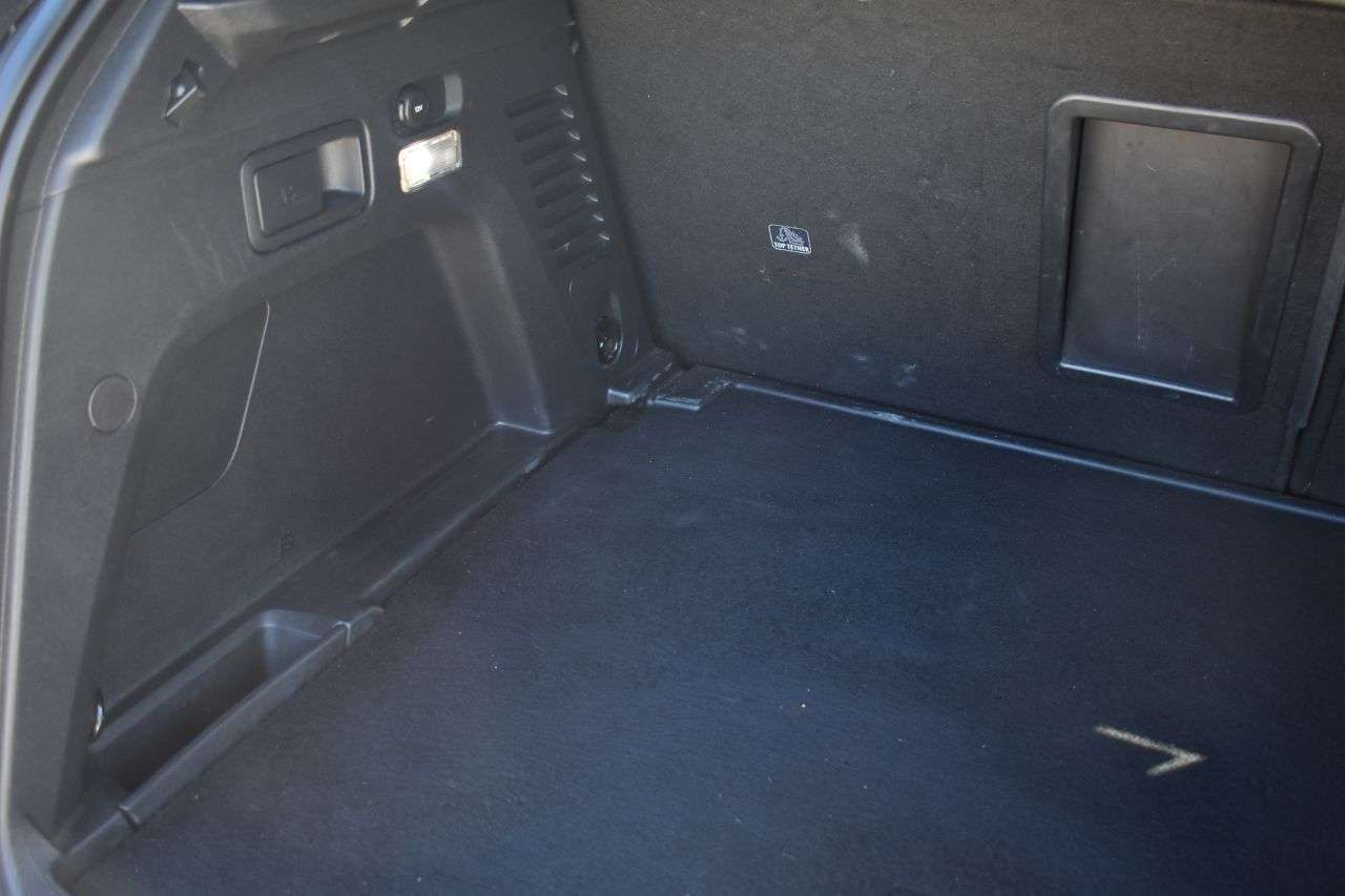 2017 PEUGEOT 3008 2017 PEUGEOT 3008