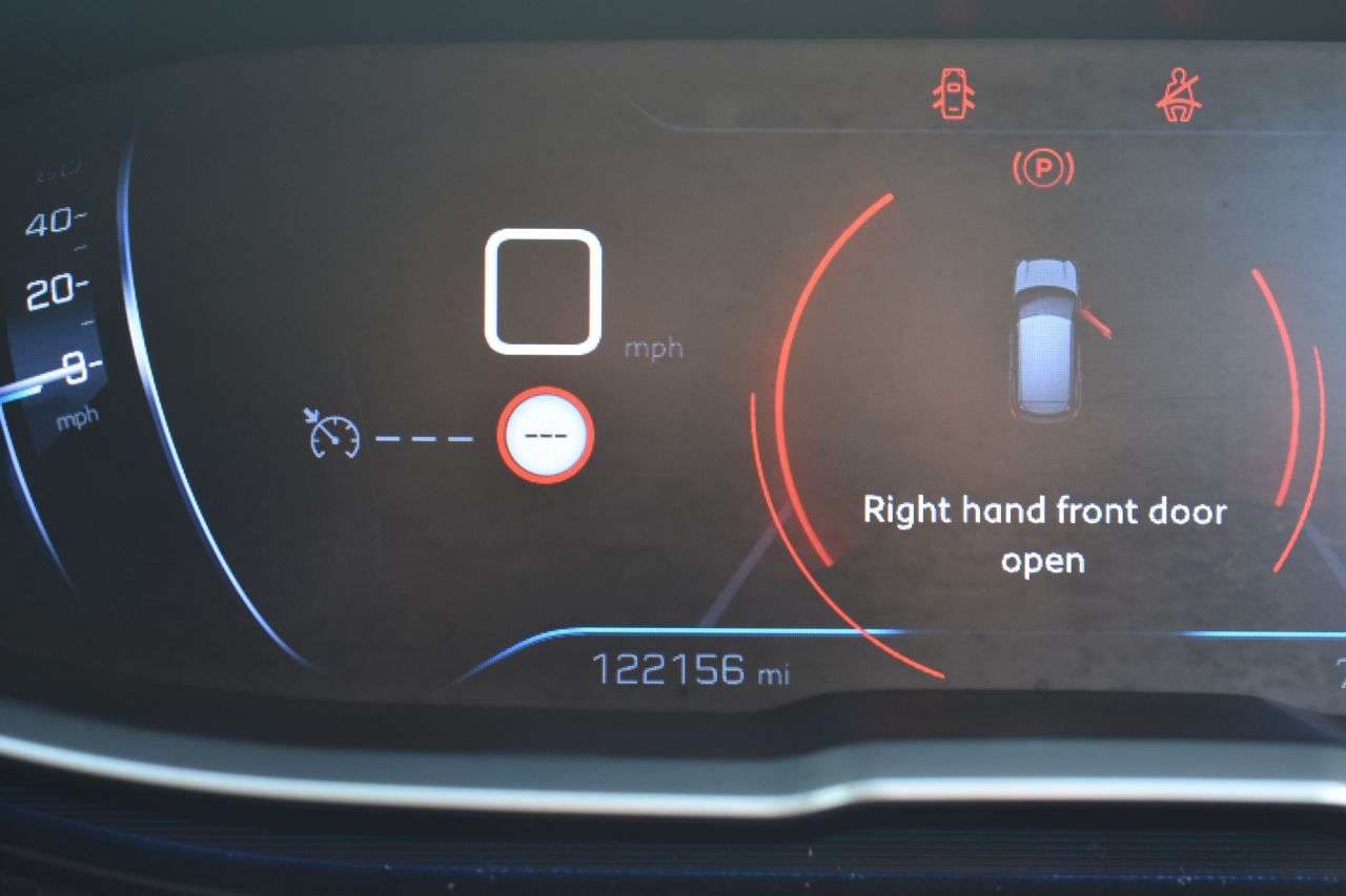 2017 PEUGEOT 3008 2017 PEUGEOT 3008