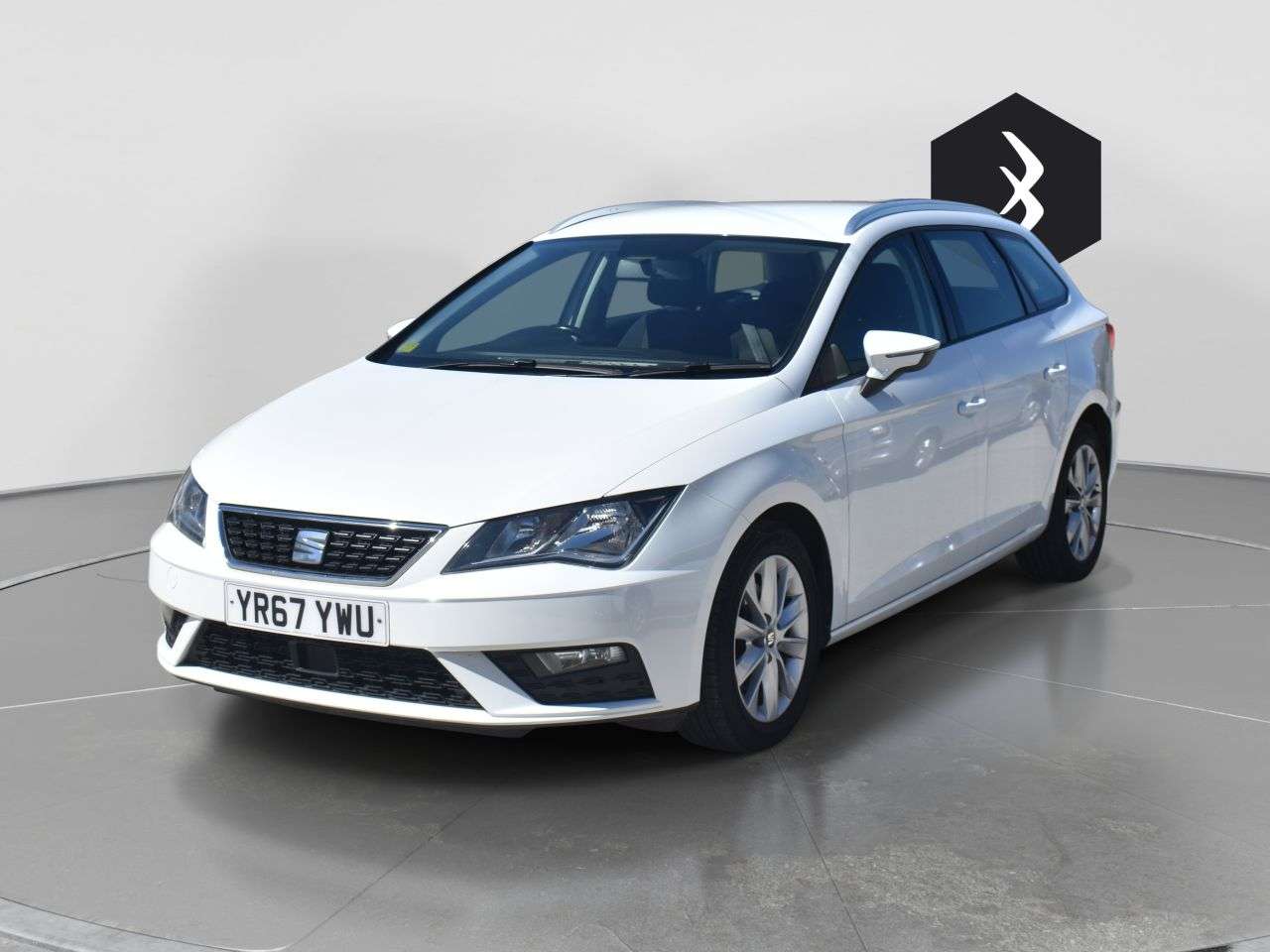 A 2017 SEAT LEON 1.6 TDI SE Technology ST 5dr Diesel Manual Euro 6 (s/s) (115 ps) ***128 AA A 2017 SEAT LEON 1.6 TDI SE Technology ST 5dr Diesel Manual Euro 6 (s/s) (115 ps) ***128 AA
