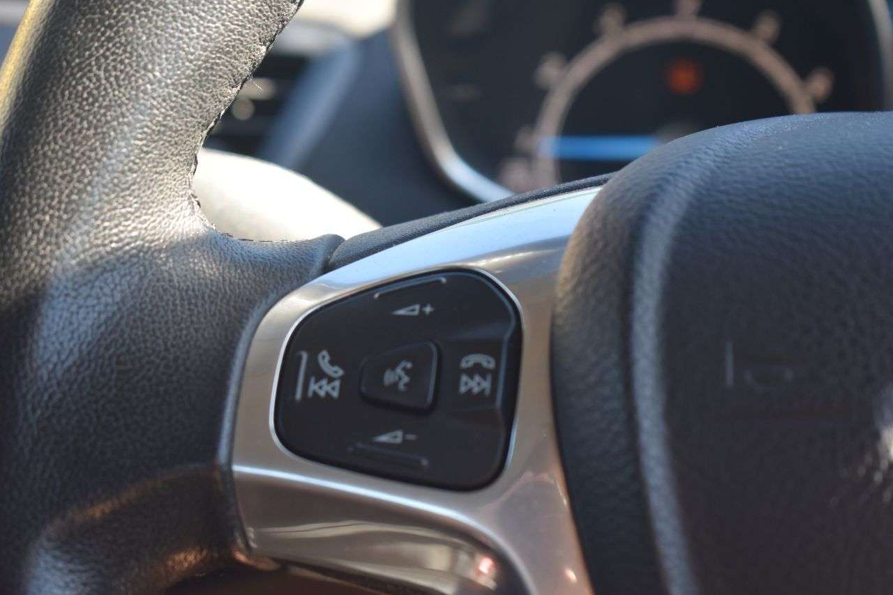 2015 FORD FIESTA 2015 FORD FIESTA