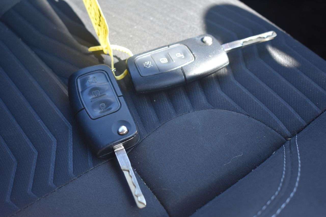 2015 FORD FIESTA 2015 FORD FIESTA