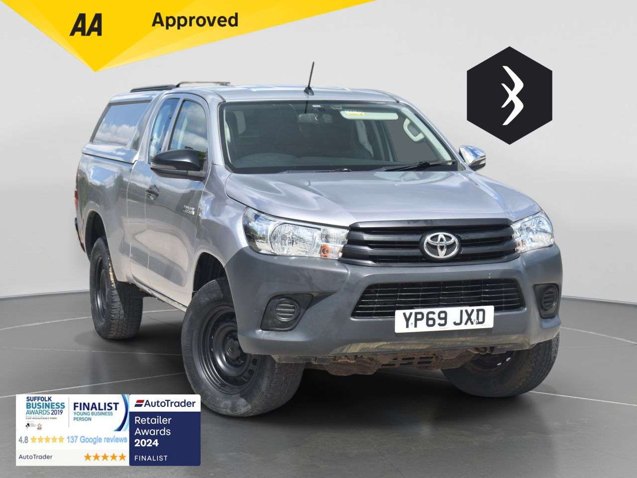 A 2019 TOYOTA HI-LUX 2.4 D-4D Active Pickup Extended Cab 4dr Diesel Manual 4WD Euro 6 (3.5t) (15 A 2019 TOYOTA HI-LUX 2.4 D-4D Active Pickup Extended Cab 4dr Diesel Manual 4WD Euro 6 (3.5t) (15
