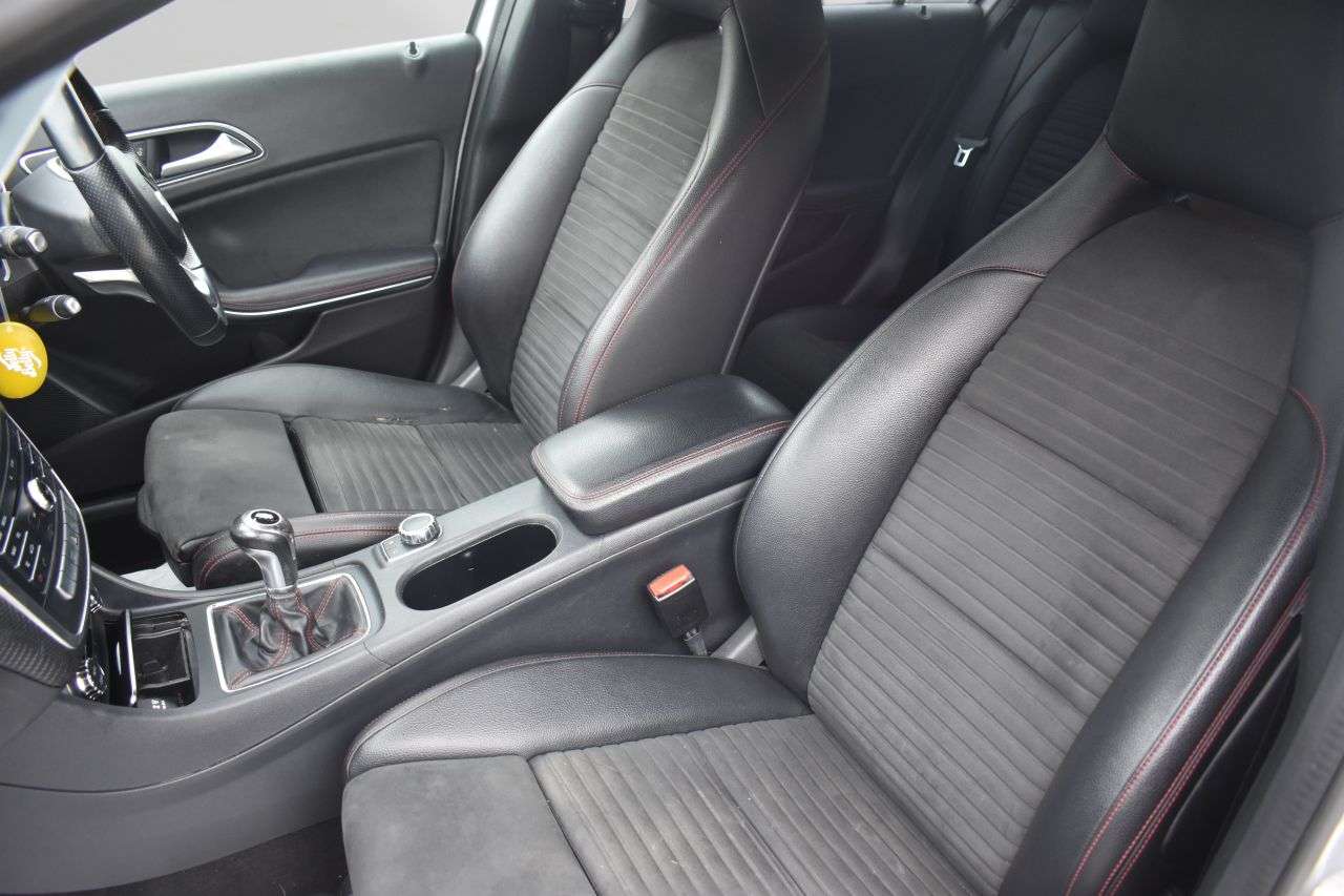 2017 MERCEDES-BENZ A-CLASS 2017 MERCEDES-BENZ A-CLASS
