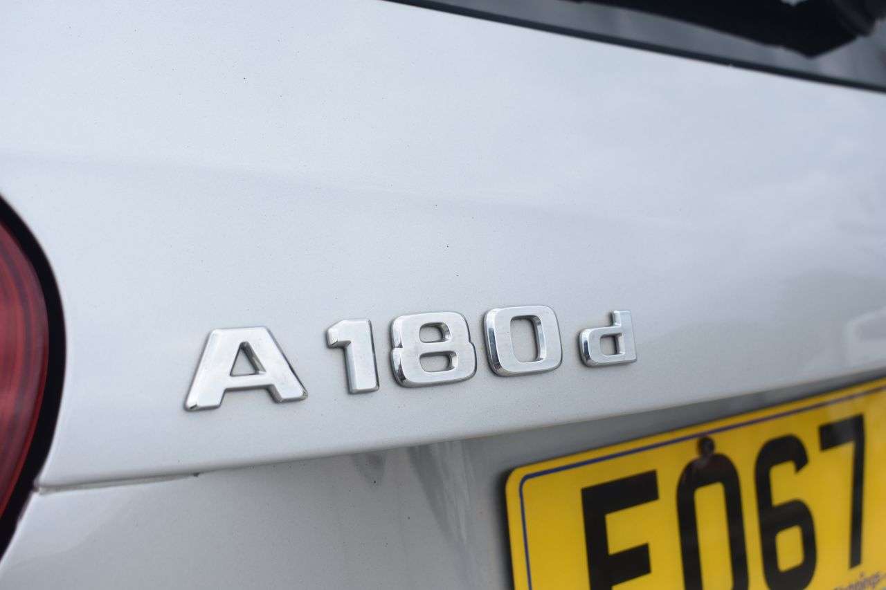 2017 MERCEDES-BENZ A-CLASS 2017 MERCEDES-BENZ A-CLASS
