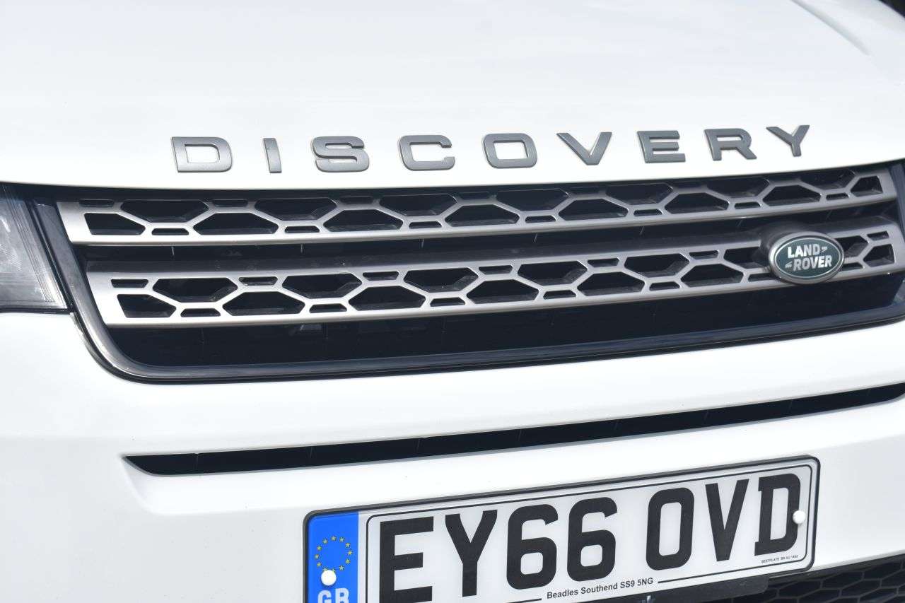 A 2016 LAND ROVER DISCOVERY SPORT 2.0 TD4 SE Tech SUV 5dr Diesel Manual 4WD Euro 6 (s/s) (180 ps) ***128 AA C A 2016 LAND ROVER DISCOVERY SPORT 2.0 TD4 SE Tech SUV 5dr Diesel Manual 4WD Euro 6 (s/s) (180 ps) ***128 AA C